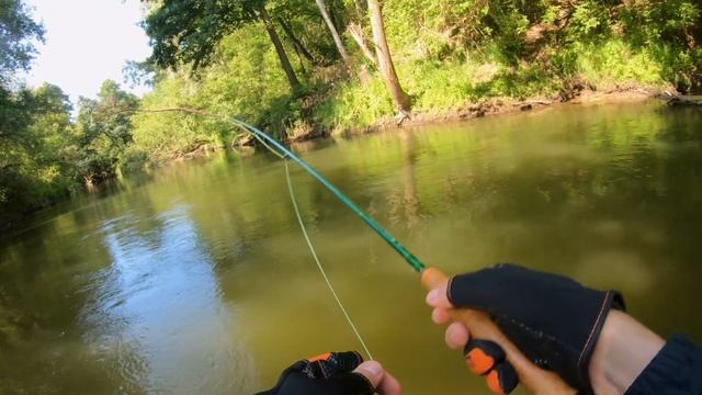 Голавль на Нахлыст! Малая река Самарской области! смотреть онлайн