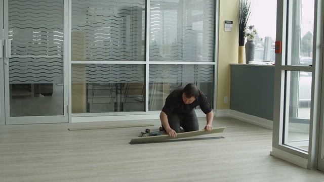 TORLYS BullDog™ Easy Plank Replacer смотреть онлайн