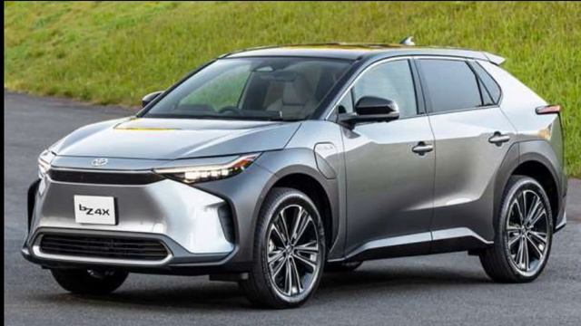 ELON MUSK And TESLA Just Got Destroyed By GAMECHANGER TOYOTA?! смотреть онлайн