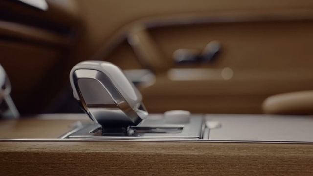 Новый Range Rover. Интерьер. смотреть онлайн