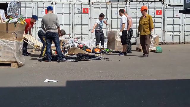 Ни себе, не людям. смотреть онлайн