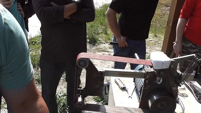 Мастер класс от Романа OWLKNIFE по изготовлению клинка сложной геометрии смотреть онлайн