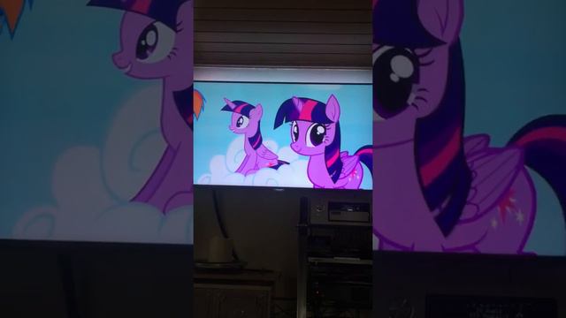 Mlp reaction to Pony Girl | Saphir Mlp смотреть онлайн