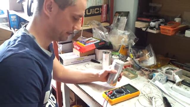 Замеряем емкость конденсатора. смотреть онлайн