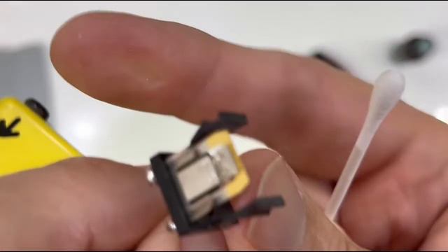 DIY Fix Boss Pedal Footswitch