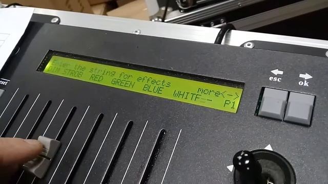 PILOT 2000/ДОБАВЛЕНИЕ ПРИБОРОВ/PATCH DMX смотреть онлайн