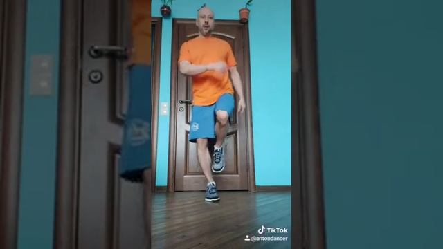 3 ТОП ДВИЖЕНИЯ ТИК ТОК ТАНЦЫ 2021 НОВАЯ ОБУЧАЛКА ШАФЛ ДЛЯ НАЧИНАЮЩИХ Shuffle dance tutorial смотреть онлайн