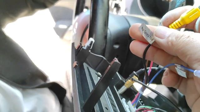 Монтаж на камера за задно виждане смотреть онлайн