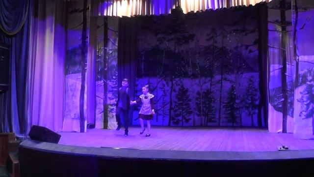 #Спектакль "Новогодние приключения Вити и Маши" смотреть онлайн