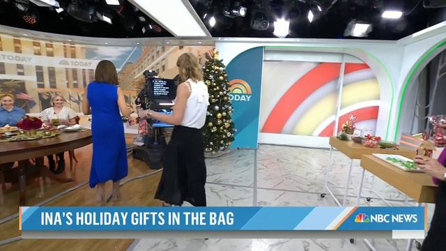 How To Make Ina Garten’s Holiday Gift Bags For Your Party Guests смотреть онлайн