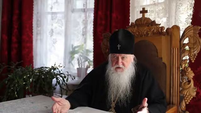 Крест. Креститься справа налево. Православный календарь смотреть онлайн