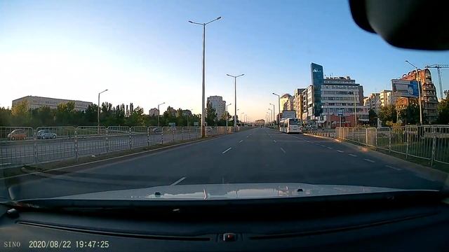 SinoSmart DVR on Volvo XC70 смотреть онлайн
