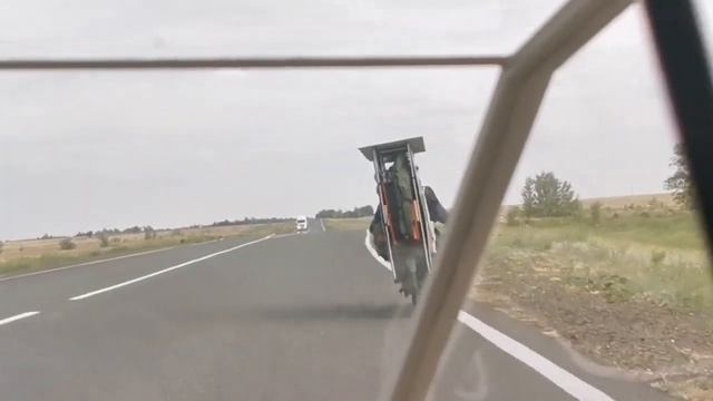 Солнцемобиль Даника, или солнцелесипед мчит по Казахстану!!) смотреть онлайн