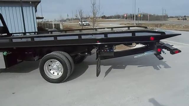 2013 Dodge 5500 4x4 with 19.5ft Vulcan Carrier смотреть онлайн