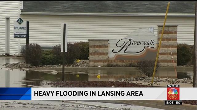 Heavy flooding in Lansing area смотреть онлайн