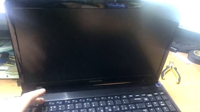 Как загрузить USB флешку в ноутбуке Samsung 350\355?How To Download A USB Stick To A Samsung 350?