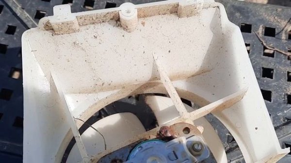 84. Микроволновая печь Daewoo KOG-6C2BW. Daewoo KOG-6C2BW Microwave Oven.