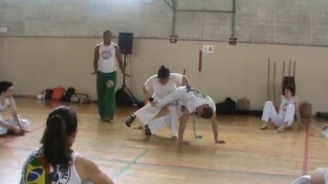 Nação Capoeira Slovenija, V. Batizado in Troca de corda, 15. 6. 2013 - 4. del (nadaljevalna skupina смотреть онлайн
