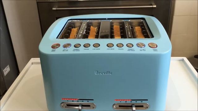 Breville BTA845FRO the Smart Toast Frosting Motorised Toaster смотреть онлайн