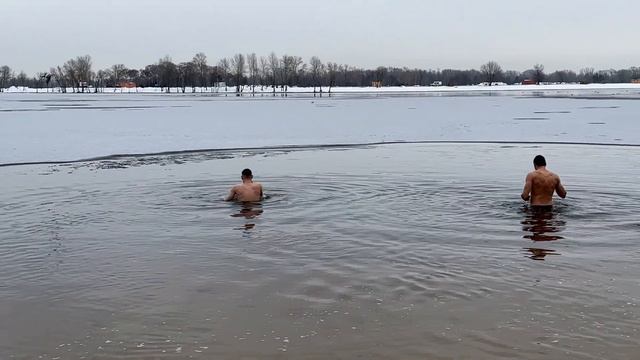 ICE HOLE BATHING COLD WATER #17 | SWIMMING WINTER | EPIPHANY BAPTISM 6.01.2024 #bathing #epiphany