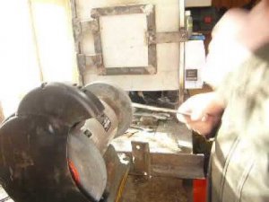 Видео про изготовление вогнутых спусков на ноже часть 1