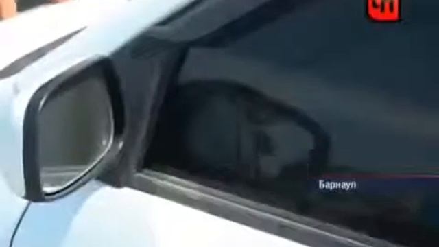 Блондинка беседует с ГАИшниками,полный писец! смотреть онлайн
