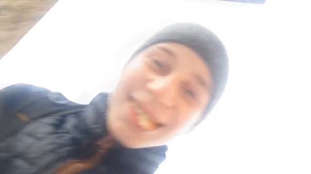 СПАСЕНИЕ УТОПАЮЩЕГО ЗИМОЙ! ПРОВАЛИЛСЯ ПОД ЛЁД! ШОК!!! смотреть онлайн