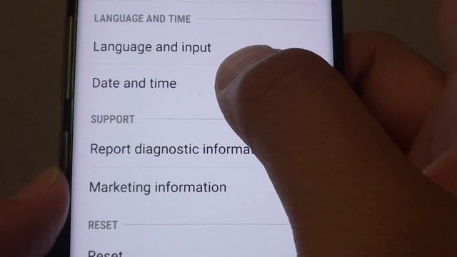 Samsung Galaxy S8: How to Enable / Disable Automatic Date and Time смотреть онлайн