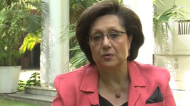 Danièle Smadja - EU's contribution towards Sarva Shiksha Abhiyan смотреть онлайн