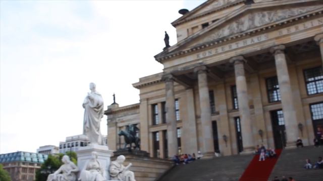 RED SOFA ON TOUR - MPP Class of 2016 - Hertie School of Governance (Graduation Film) смотреть онлайн