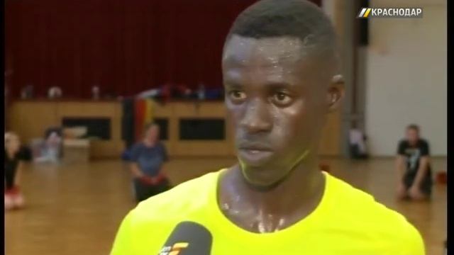 Учитель боевых искусств из Карлсруэ проводит тренировки для адаптации беженцев