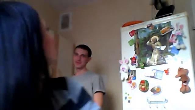 Эта семья меня не любит) смотреть онлайн