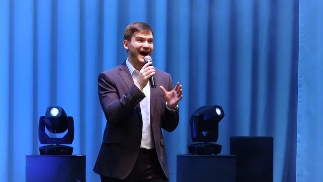 "Белая сирень" - Сергей Шушарин (Е. Мартынов, А. Поперечный) смотреть онлайн