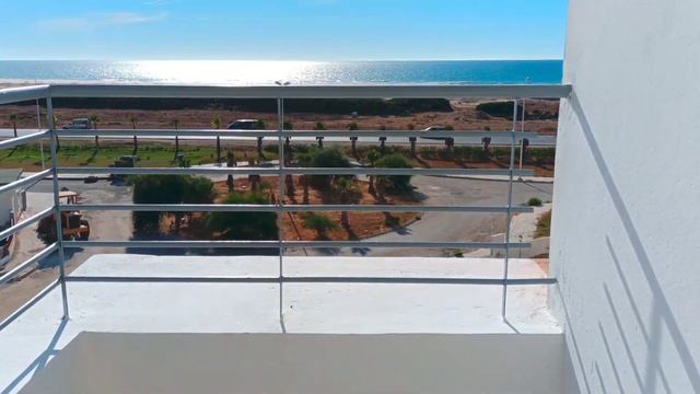 احسن برطما🏫 في احسن موقع في طنجه امام البحر 🏊ابتداء من 23 مليون اقتصادي متوسط ابتداءا من 40 مليون