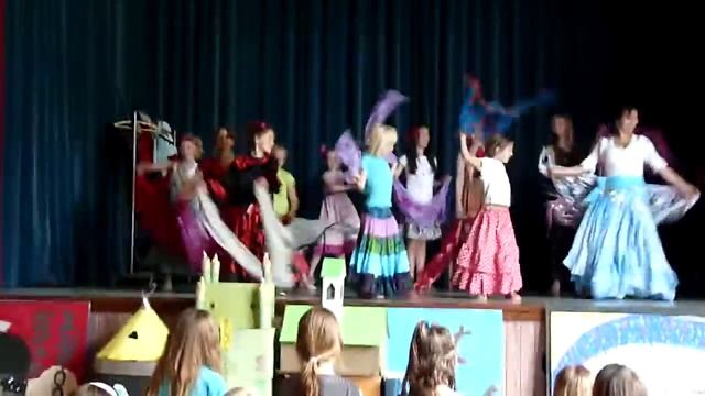 optreden flamenco dans in vrije school Driebergen met Celia Barradas смотреть онлайн