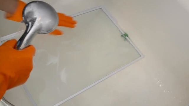 КАК ПОМЫТЬ ХОЛОДИЛЬНИК БЕЛЕЕ БЕЛОГО?! Текущая уборка холодильника. Чем помыть холодильник? смотреть онлайн