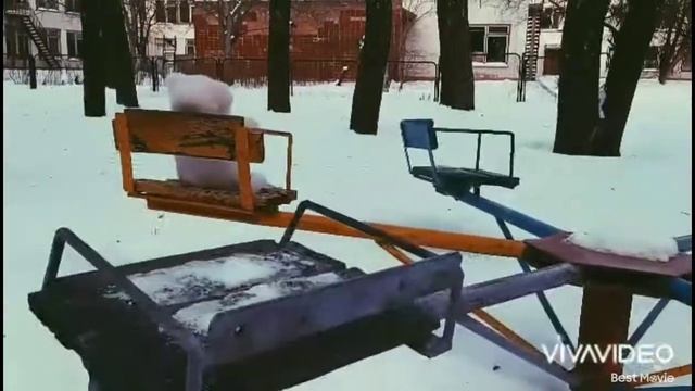 Видео о блокаде Ленинграда/ Короткая жизнь Тани Савичевой/ В память о страшный днях того времени. смотреть онлайн