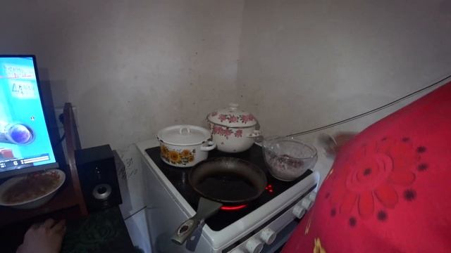 Жизнь в Сибирской деревне//Я светильник/Гороховый суп и картофель с печенью. смотреть онлайн