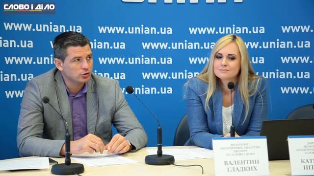 Валентин Гладких рассказал, почему политики раздают нереальные обещания смотреть онлайн