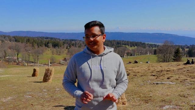TOBOGGAN RIDE IN SWITZERLAND | La Vue des Alpes | SWITZERLAND | VLOG 7 смотреть онлайн