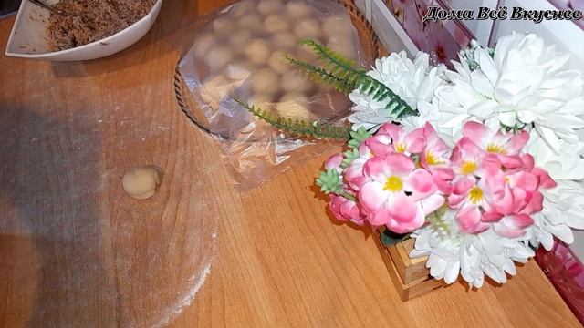 Чебуреки. Самый простой рецепт теста на чебуреки! Сочные, вкусные и пузырчатые чебуреки! смотреть онлайн