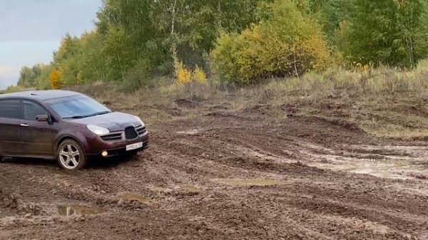 SUBARU TRIBECA B9 off road