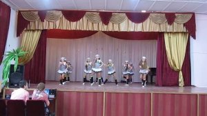 группа дебют танец хочу шалить