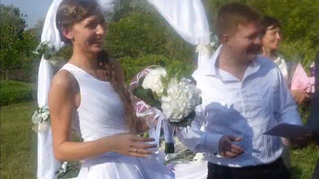 ГОД СВАДЬБЫ 0001 смотреть онлайн