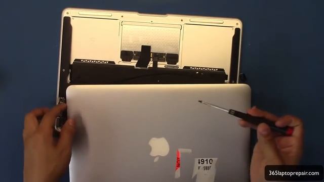 Apple Macbook Air 13" 2011 A1369 Repair How To Guide with LCD Screen Replacement смотреть онлайн