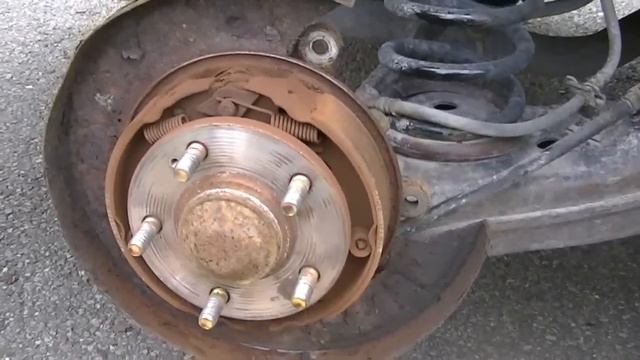 2004 Hyundai Santa Fe Rear Brake And Disc/drum Change