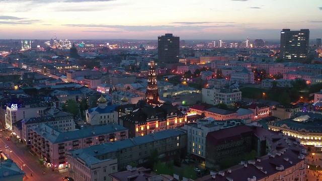 Вечерняя Казань с высоты птичьего полета 4К видео смотреть онлайн