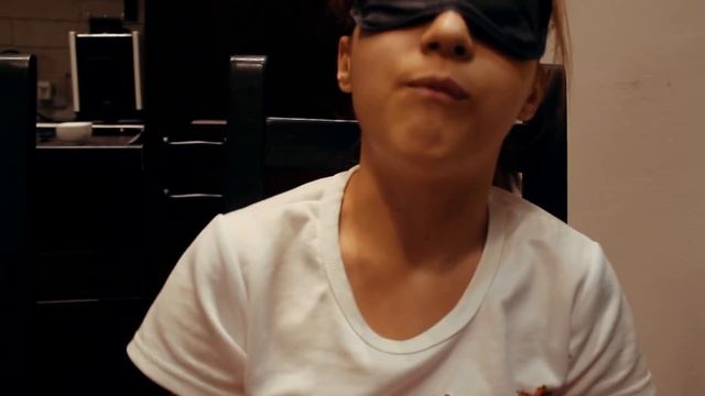 ЧИПСЫ ЧЕЛЛЕНДЖ девочки угадывают вкусы ПРИНГЛС | PRINGLES CHALLENGE