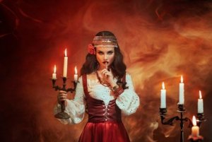 ЦЫГАНКА И ЧЕРТЁНОК. СОБИРАТЕЛИ УДАЧИ. ДЛЯ ВСЕХ. ВЕДЬМИНА ИЗБА. ИНГА ХОСРОЕВА