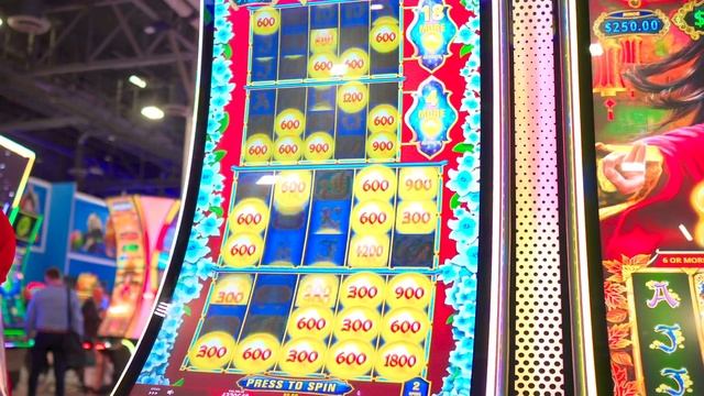 Influencer Media At G2E Global Gaming Expo 2023 Las Vegas! смотреть онлайн